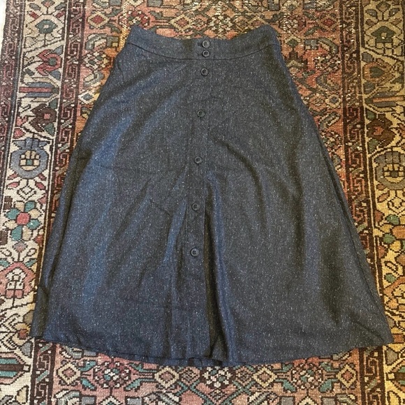 TALBOTS DONEGAL BUTTON FRONT FULL SKIRT charcoal wool blend NWT size 8 - Picture 2 of 6